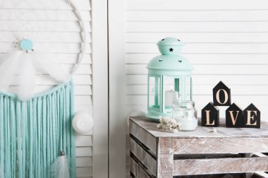 Beyaz arka plan üzerinde iç dekor