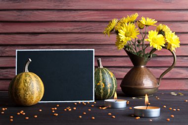 Kara tahta, kabak ve bakır sürahi brown hakkında