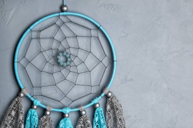 Gri mavi dantel rüya yakalayıcı 