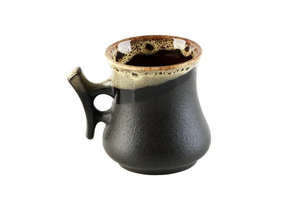 Ceramiczny kubek kawy na białym tle — Zdjęcie stockowe