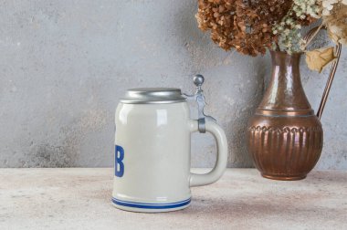 Koleksiyonluk seramik bira kupası