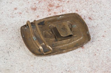 Eski pirinç kemer tokası. Metin için alanı kopyala.