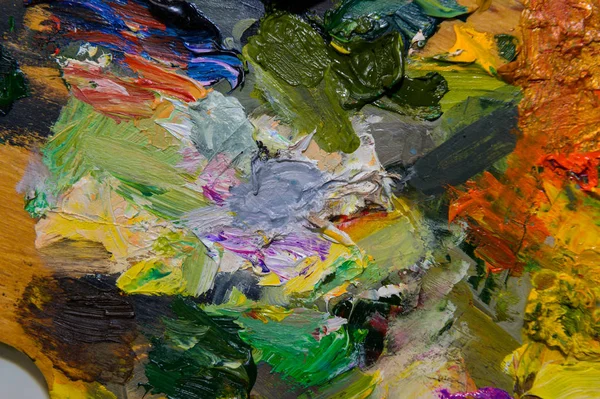 Макро крупным планом различных цветов масляной краски — стоковое фото