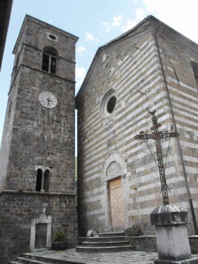 Vagli Sotto, Tuscany, İtalya 'nın merkezindeki Aziz Regolo' ya ithaf edilen kilise.