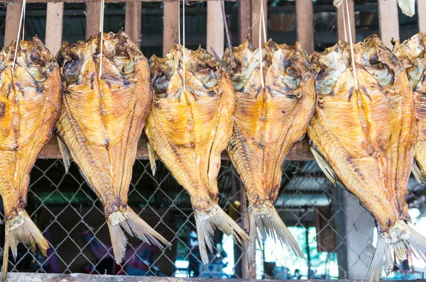 Trockenfisch auf dem Markt — Stockfoto