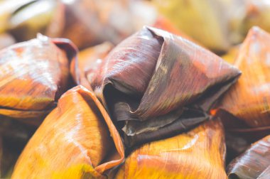 Dolma hamur piramit, mum şeker