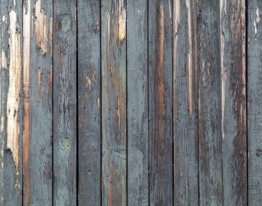 Eski Yıpranmış Dikey Tahta Kalaslar