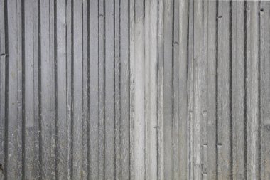 Gri Çizgili Kullanılmış Metal Yapısı