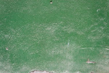 Eskimiş Yeşil Boyalı Beton Duvarı