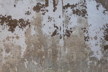 Eskimiş Beton Duvar Yapısı