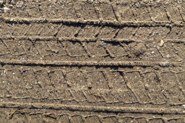 Tekerleklerin dokusu Kumda Parça