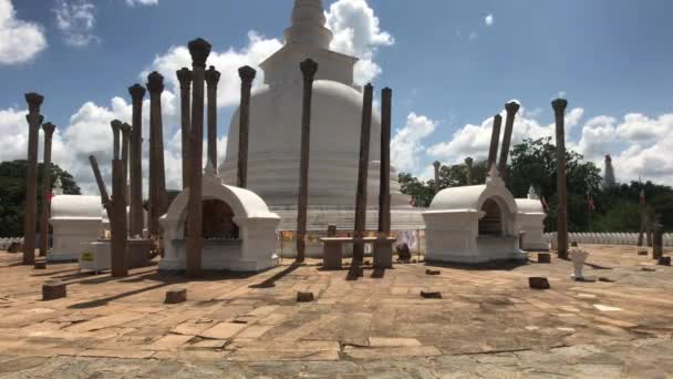 Anuradhapura 斯里兰卡 Dagoba附近的柱子景观 — 图库视频影像