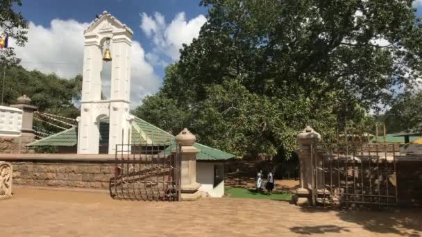 Anuradhapura, sri lanka, Glockenturm am Tempel — Stockvideo