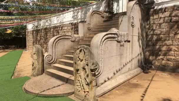 Anuradhapura, Srí Lanka, a templom bejárata