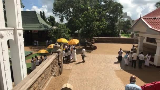 Anuradhapura, Sri Lanka, evento en el templo 5 parte — Vídeo de stock