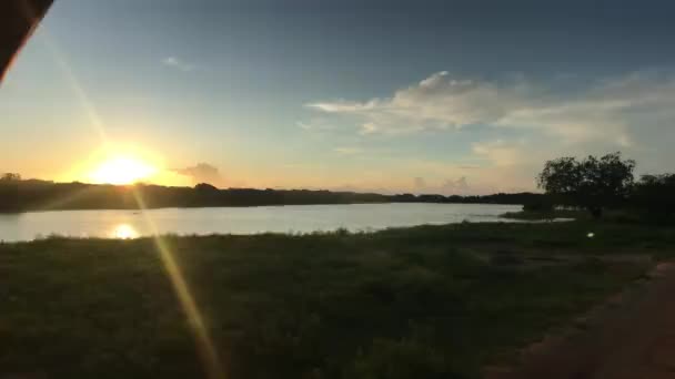 Yala, Sri Lanka, zonsopgang aan de horizon — Stockvideo