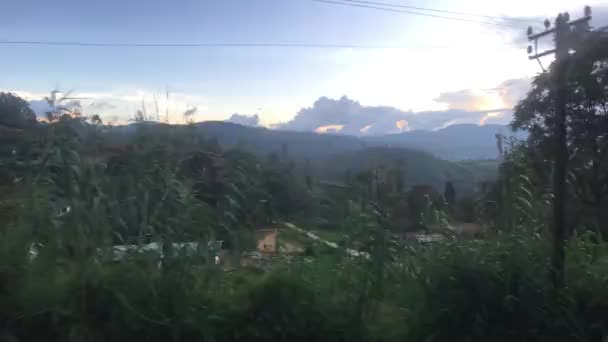 Ella, Sri Lanka, le soleil traverse les nuages partie 2 — Video