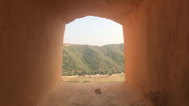 Jaipur, India, 05 de noviembre de 2019, Amer Fort viejos almacenes de la antigua fortaleza parte 3 — Vídeos de Stock