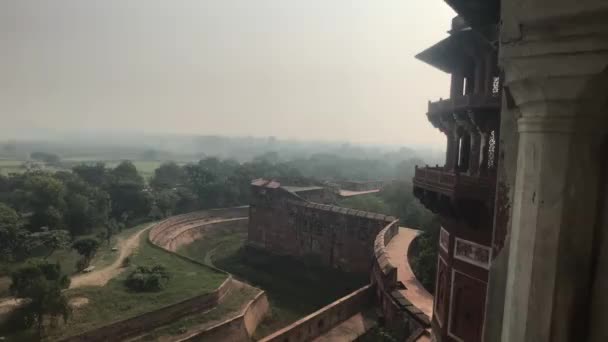 Agra, Índia - Forte de Agra, a beleza da cidade que vai além do horizonte — Vídeo de Stock