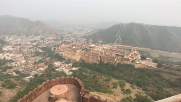 Jaipur, Indie - pohled na pevnost z dálky část 5 — Stock video