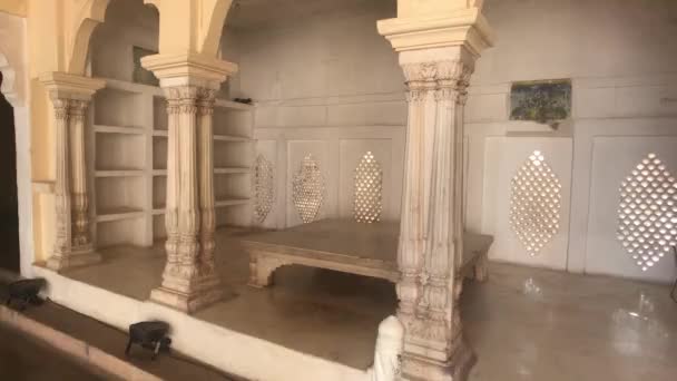 Jodhpur, India - habitaciones vacías en los edificios de la fortaleza — Vídeo de stock