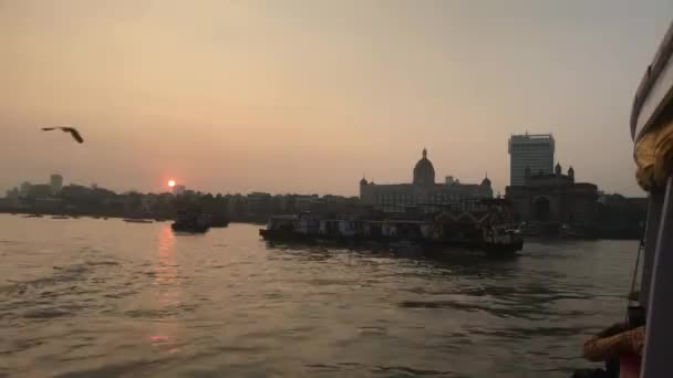 Mumbai, India - zonsondergang in de Arabische Zee deel 5 — Stockvideo