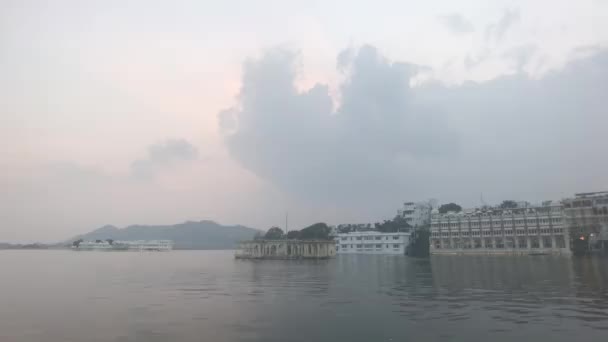Udaipur, indien - city waterfront part 9 — Stockvideo
