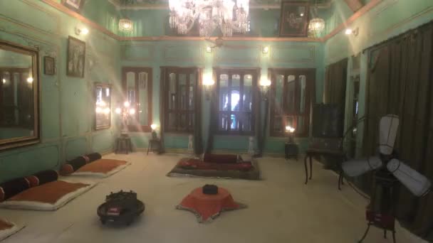 Udaipur, India - Interior del Palacio de la Ciudad parte 21 — Vídeos de Stock