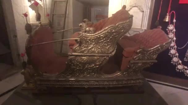 Udaipur, India - Interior of the City Palace part 13 — Stock Video