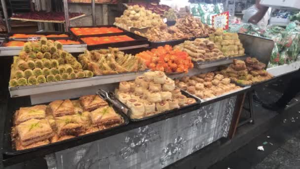 Jerusalem, Israel - the old markets trading rows with products part 2 — 图库视频影像