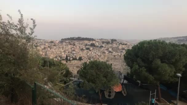 Єрусалим (Ізраїль) Вид з пагорба на історичне місто — стокове відео