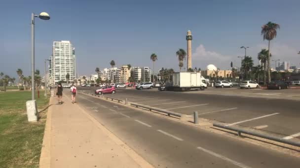 Tel Aviv, Israël - 22 octobre 2019 : touristes dans les rues d'une ville moderne partie 10 — Video