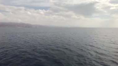 Eilat, İsrail - 9. Bölüm 'den önce bir turist gemisiyle denizde yürüyün