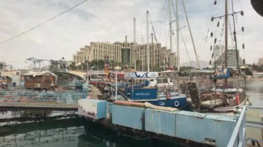 Eilat, İsrail - 24 Ekim 2019: Turistler zevk gemisinde. Bölüm 14