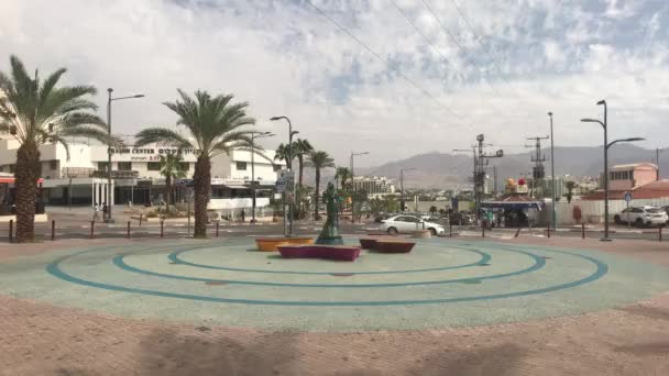 Eilat, Israel - transporte move-se pelas ruas da cidade resort parte 10 — Vídeo de Stock