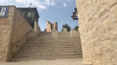 Ajloun, Ürdün - kaleye doğru dik merdiven