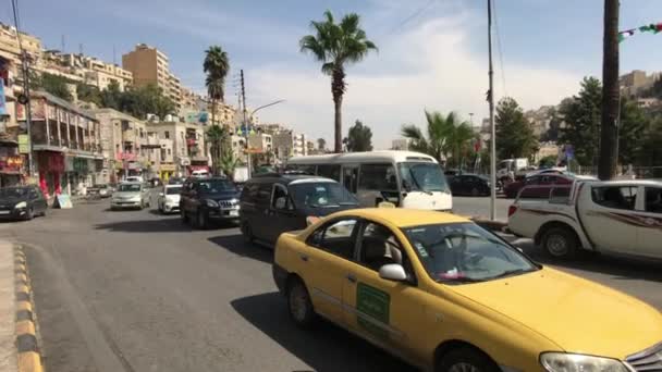 Amman, Jordanië - verkeersopstopping op straat — Stockvideo