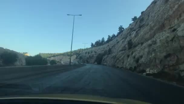 Irbid, Jordan -周围山区轨道第7部分的汽车视图 — 图库视频影像