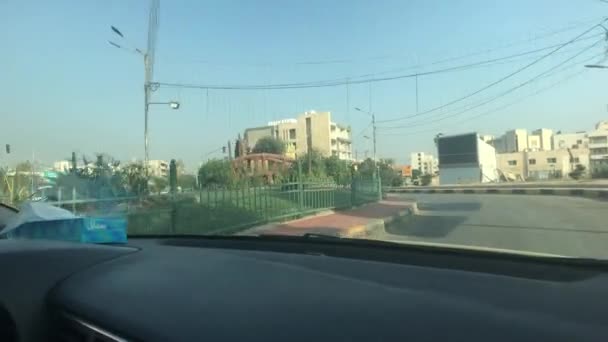 Irbid, Jordania - jazda po autostradzie miejskiej część 6 — Wideo stockowe