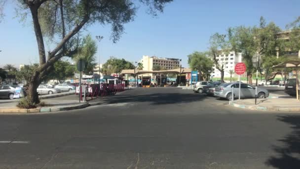 Aqaba, Jordania - el tráfico en las calles parte 13 — Vídeos de Stock