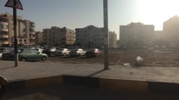 Irbid, Jordania - jazda po autostradzie miejskiej część 5 — Wideo stockowe