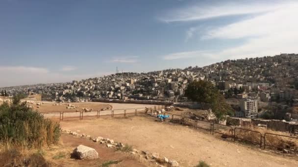 Амман, Иордания - Вид на город с горной части 3 — стоковое видео