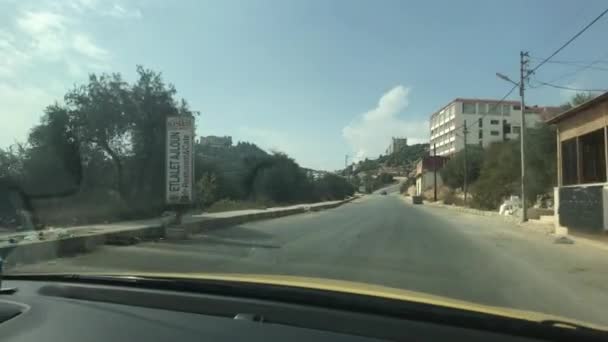 Irbid, Jordanië - provinciestad en dunbevolkte straten deel 16 — Stockvideo