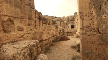 Irak al Amir, Ürdün - Tarihi Ruh Bölüm 7 'ye sahip antik duvarlar