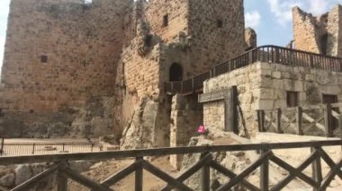 Ajloun, Ürdün - Tarihi Kale Bölüm 4 'ün taş duvarları