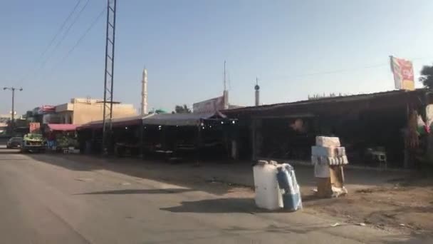 Irbid, Giordania - città provinciale e strade scarsamente popolate parte 8 — Video Stock
