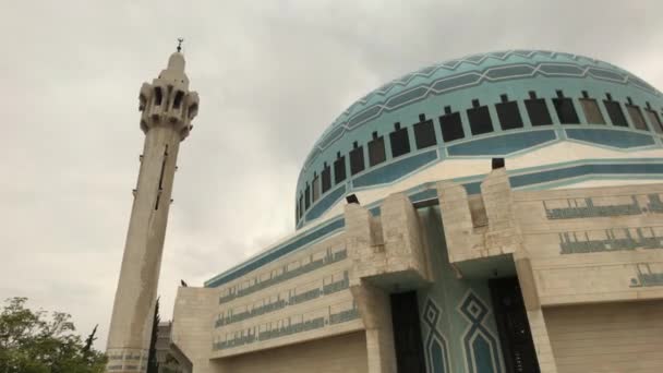 Amman, Jordánia - gyönyörű falak a történelem Abdullah király mecset rész 15 — Stock videók
