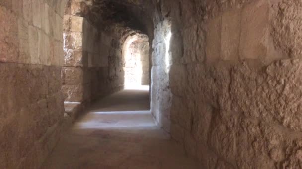 Jerash, Jordánia - egy ősi városrész romjai 16 — Stock videók