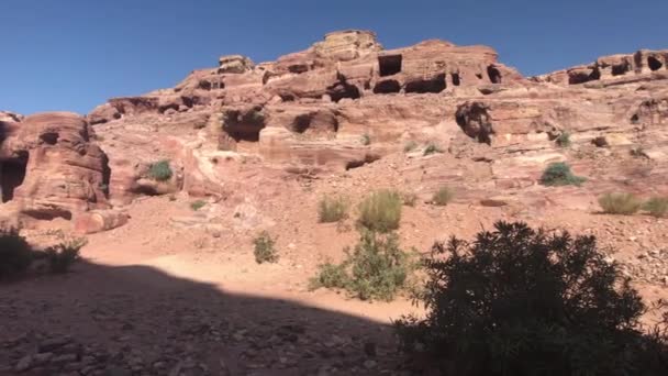 Petra, Jordania - montañas y acantilados con una historia increíble parte 15 — Vídeos de Stock