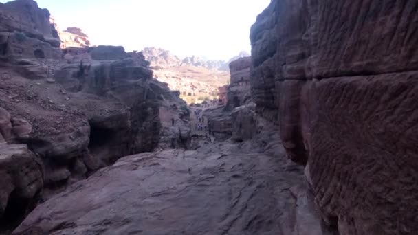 Petra, Jordan - kanyonok egy évszázados történelem rész 9 — Stock videók